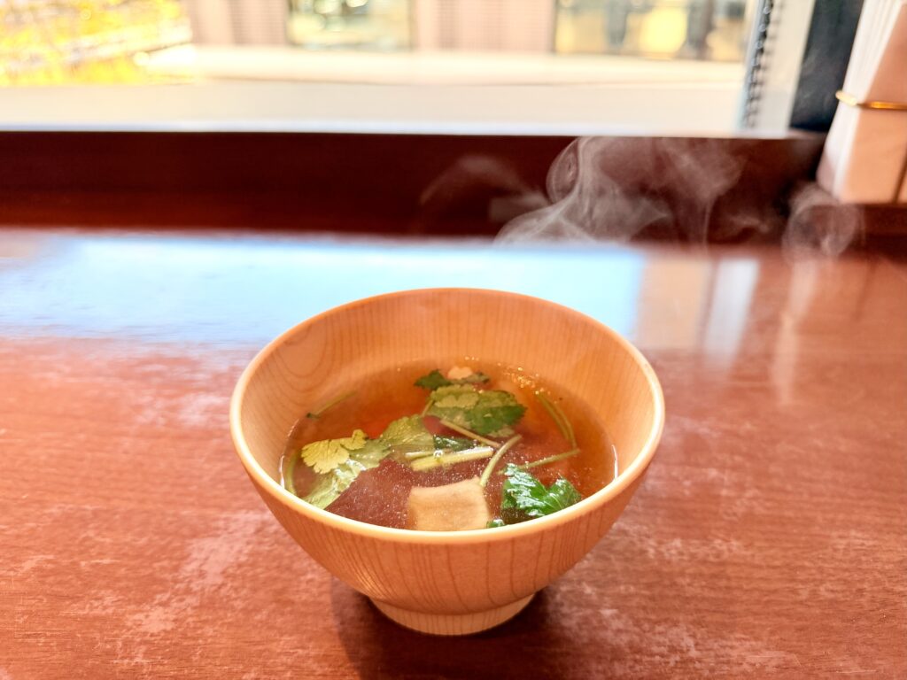 ダブルツリーbyヒルトン東京有明 朝食のお雑煮