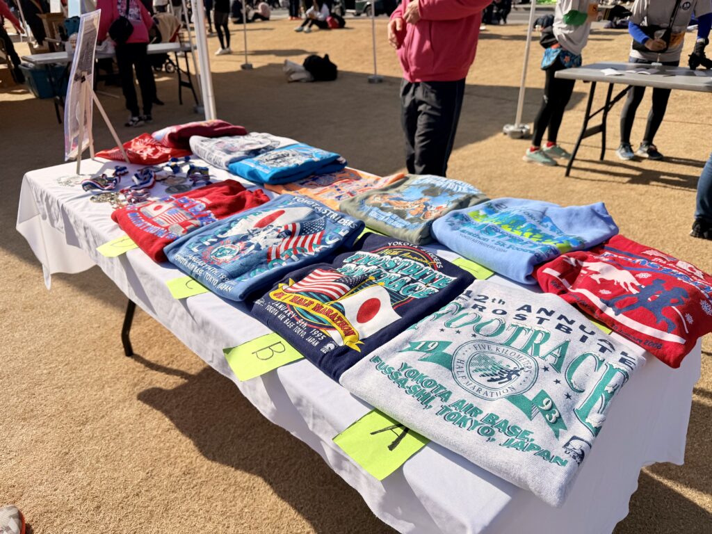 フロストバイトロードレース 歴代参加賞トレーナーの人気投票