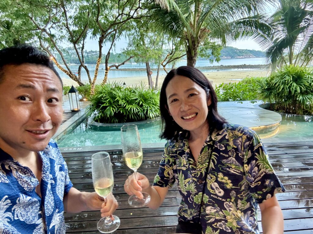 ケープファーンホテル カクテルタイムで乾杯