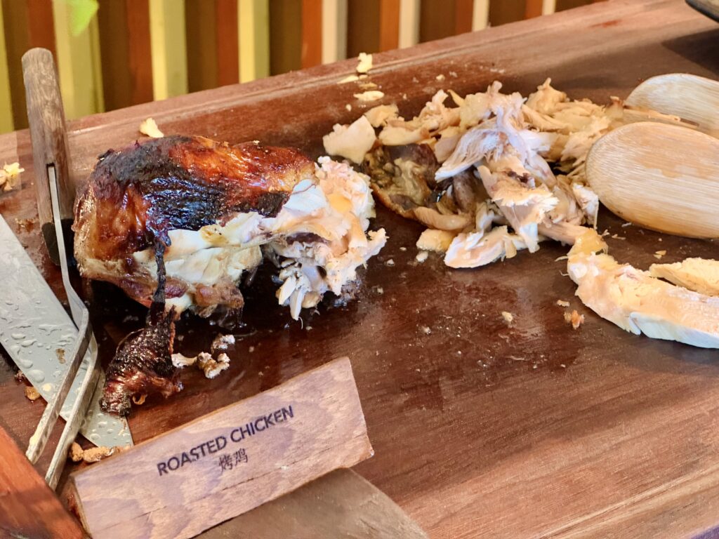 コンラッド コ サムイ 朝食 ローストチキン