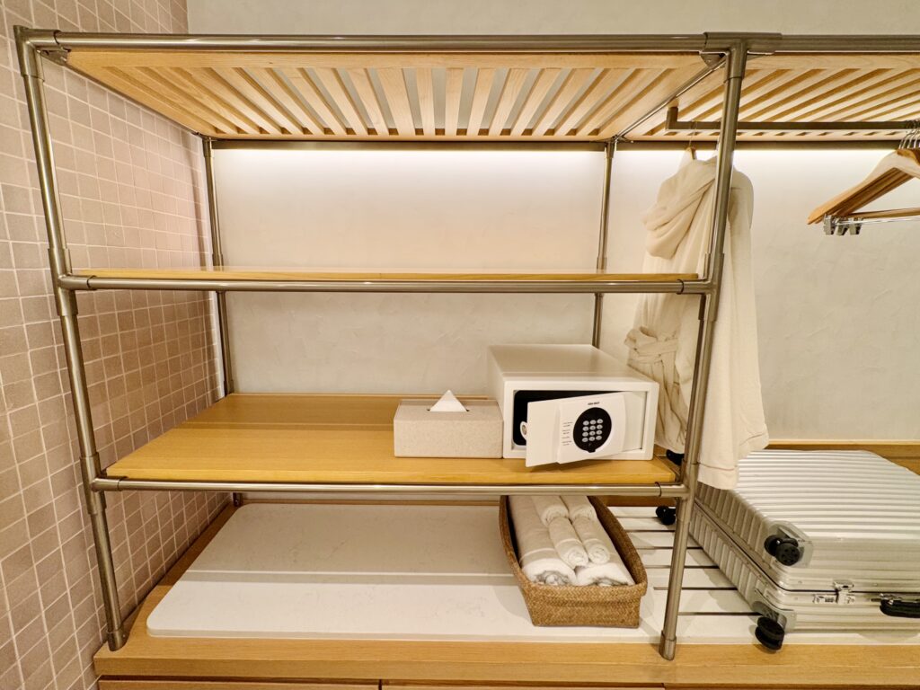 サムイ島 マラスカサムイ(SLH)オープンクローゼット