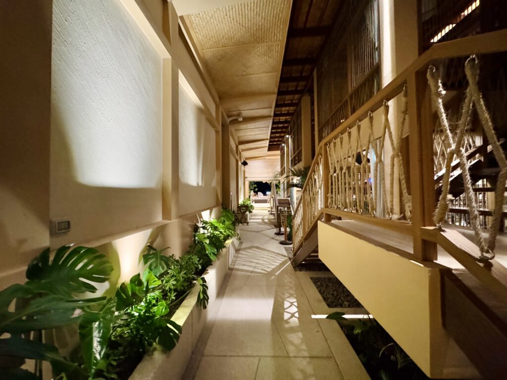 マラスカサムイ ビーチクラブ「CABANAS(カバナス)」