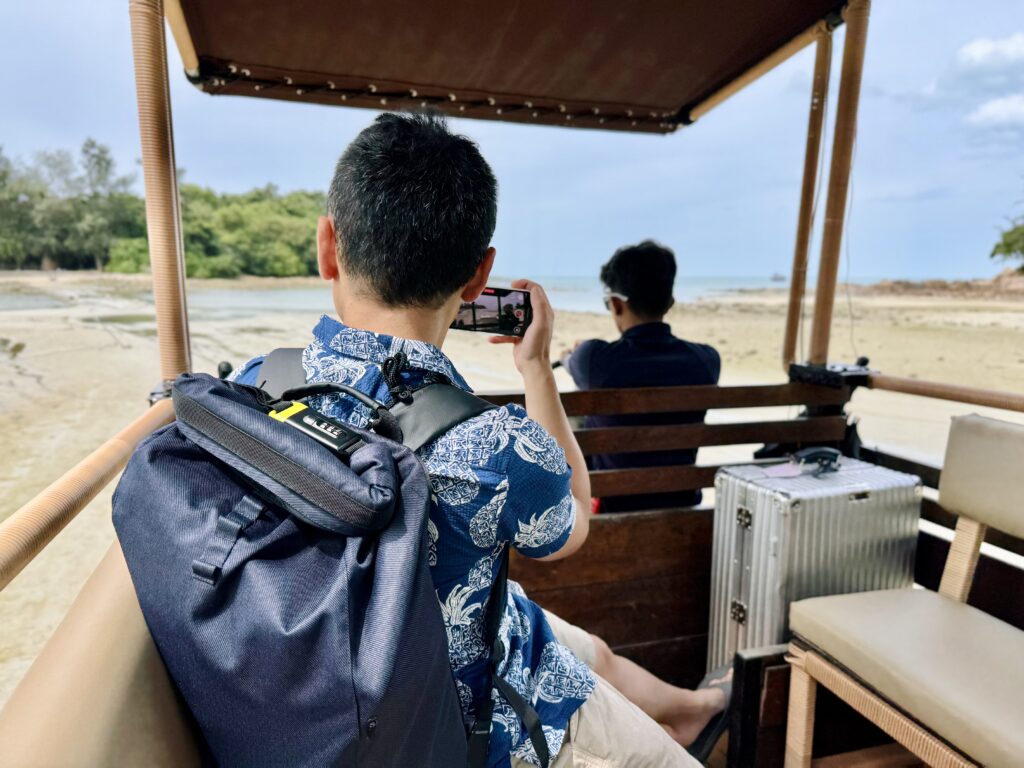 ケープファーンホテルへ送迎車で移動