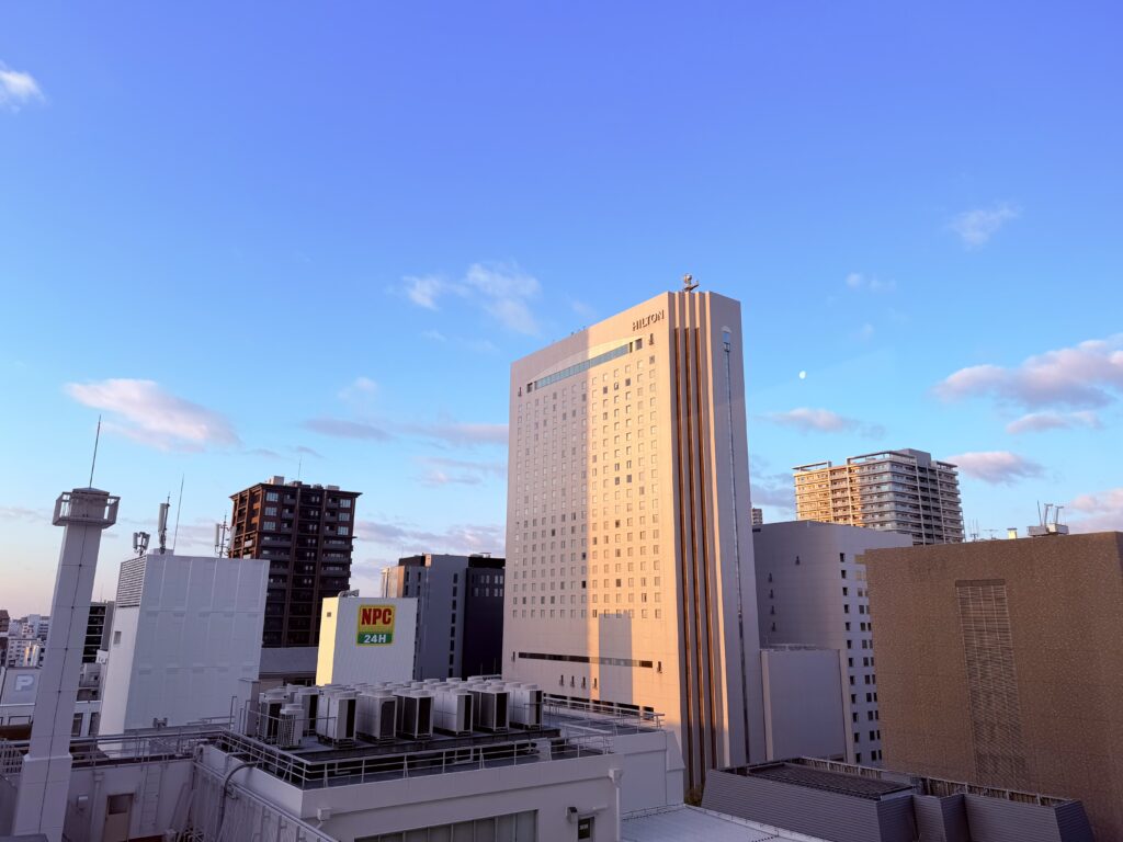 名古屋シティマラソン当日の朝の空