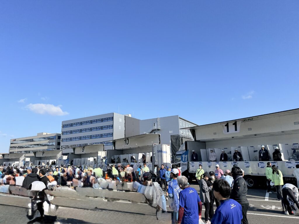 名古屋シティマラソン 荷物預けトラック