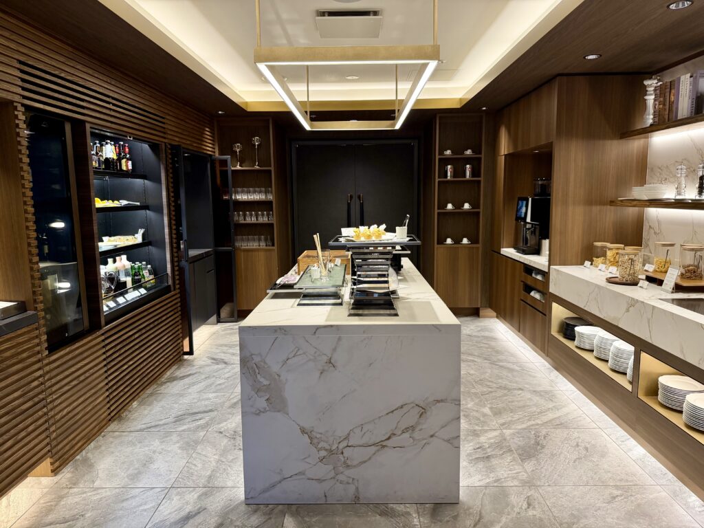 名古屋観光ホテル エスパシオラウンジ ビュッフェ台