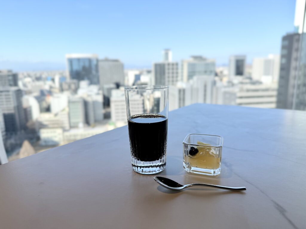 名古屋観光ホテル エスパシオラウンジ アフタヌーンティでいただたいフルールゼリー