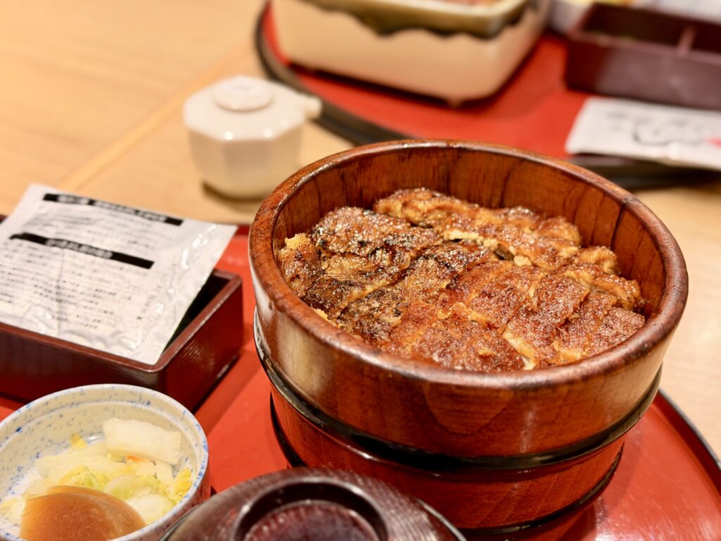 うなぎ和食しら河 ひつまぶし