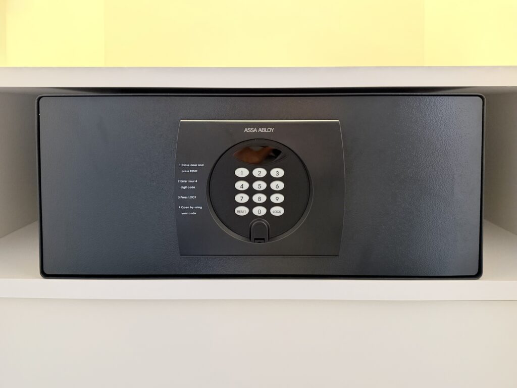 名古屋観光ホテル エスパシオ（SLH）客室 セーフティボックス