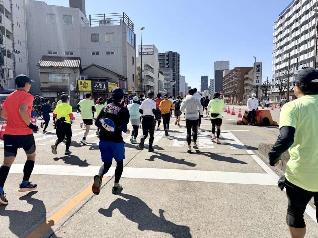 名古屋シティマラソン コース前半の様子