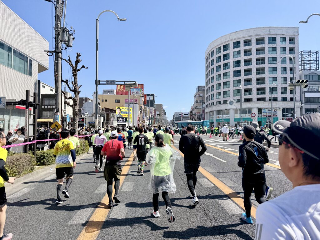 名古屋シティハーフマラソン 新瑞橋交差点を発見