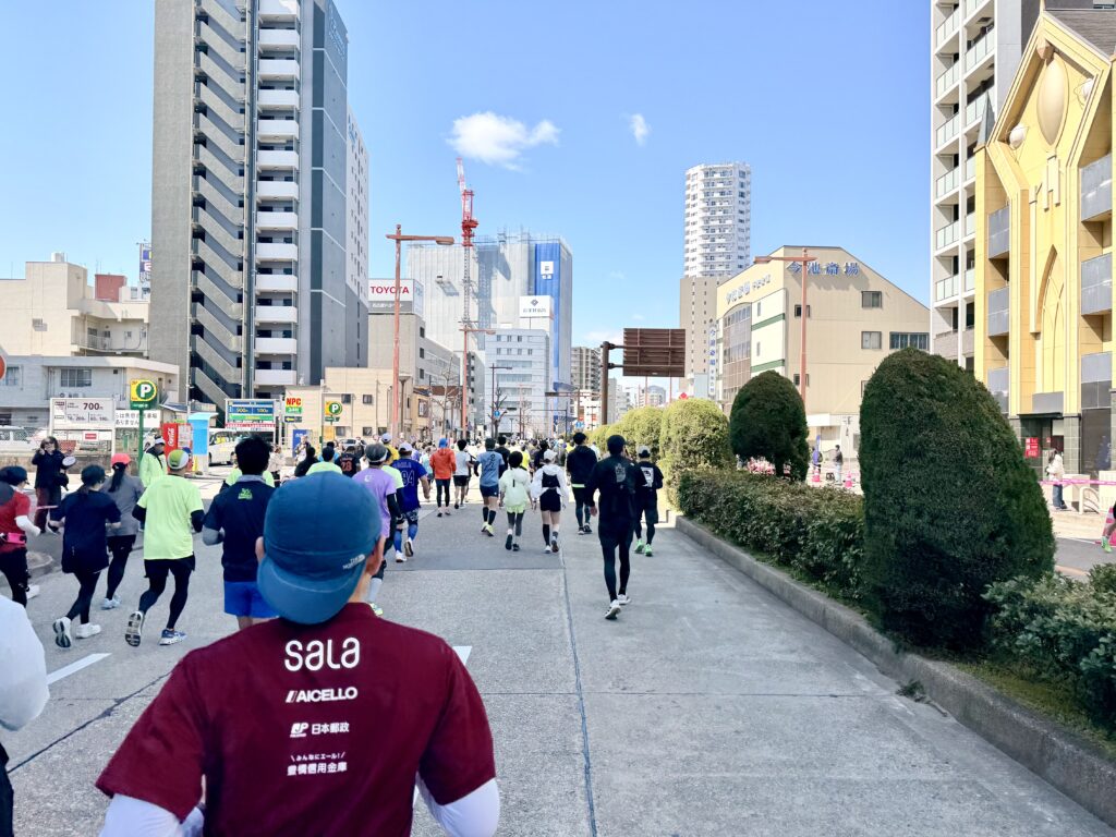 名古屋シティハーフマラソン 桜通をラン