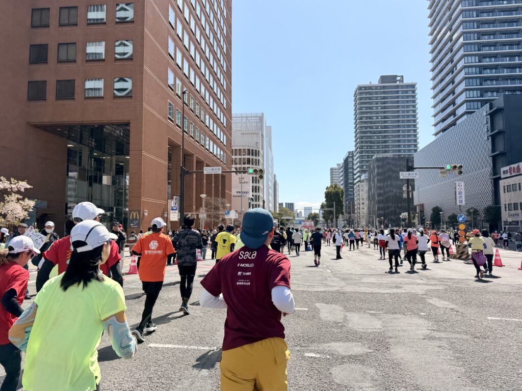 名古屋シティマラソン ゴール直前の様子