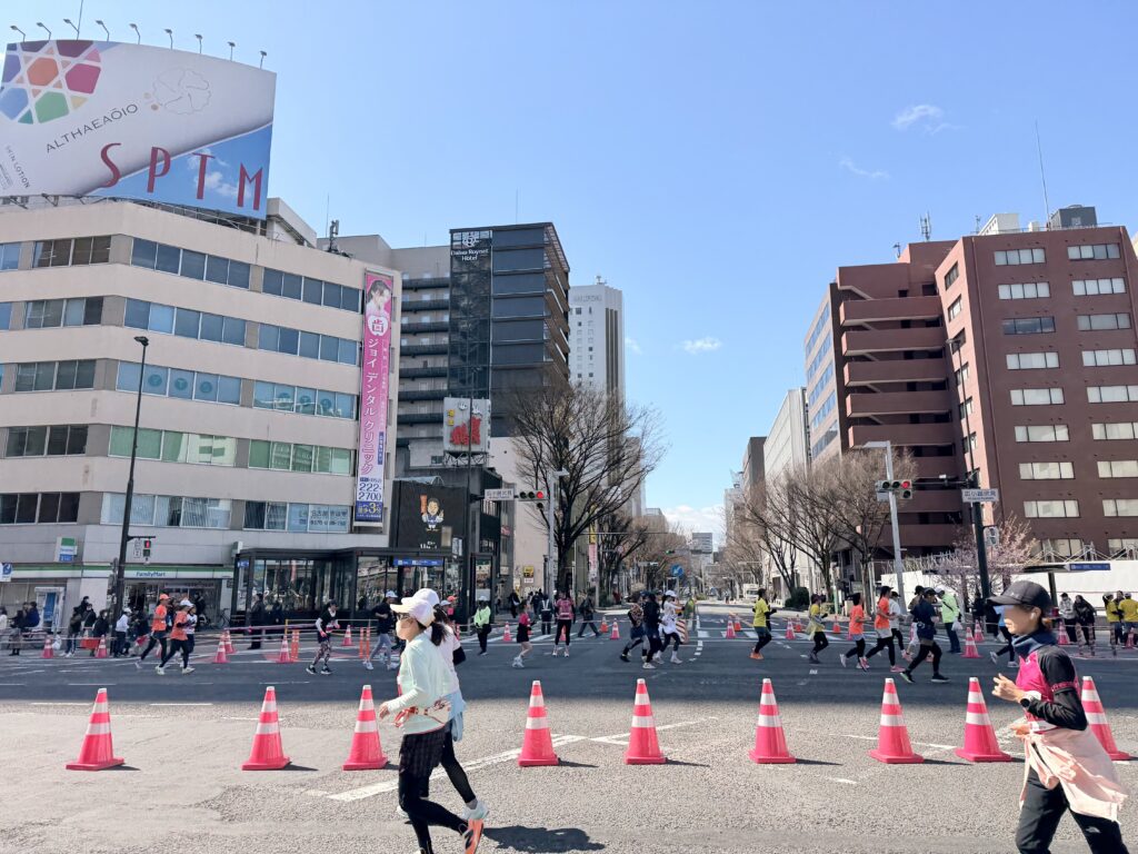 名古屋シティハーフマラソン ゴール直前の様子