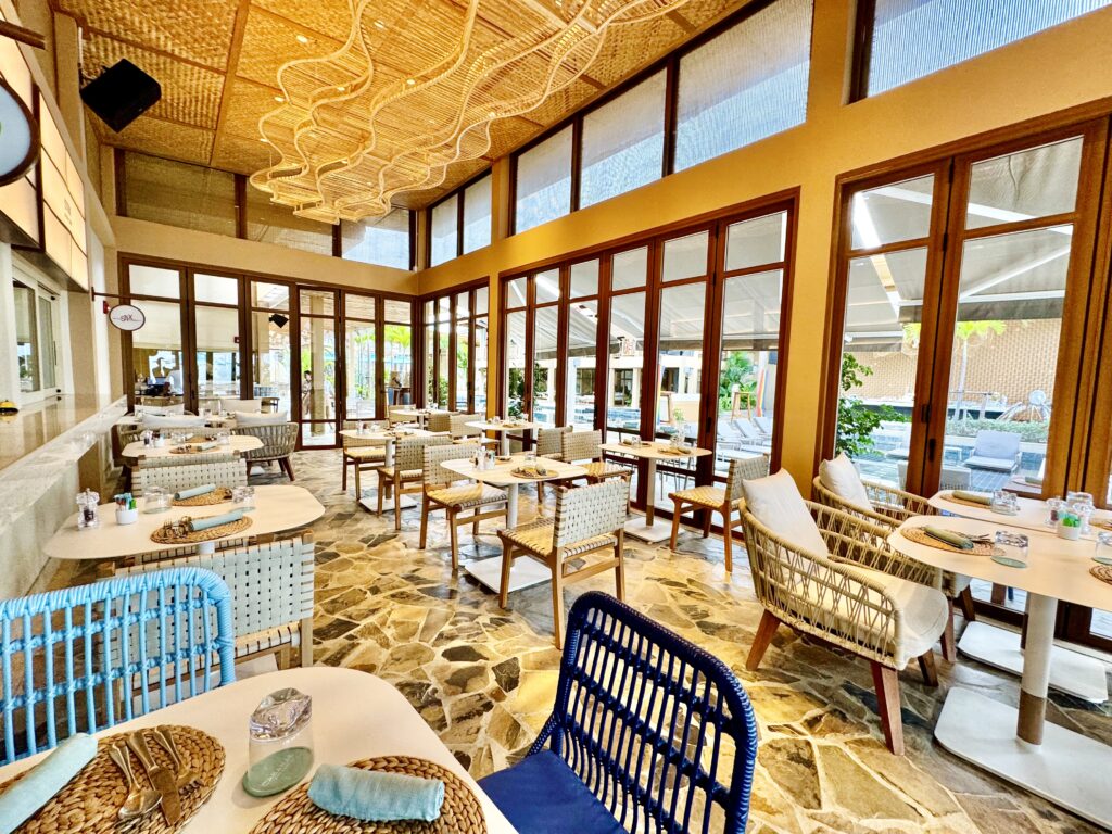 サムイ島のマラスカサムイ 朝食会場の店内