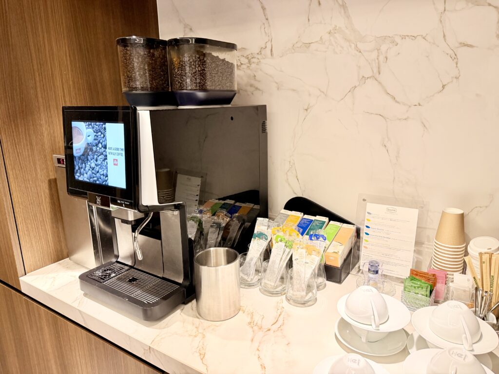 名古屋観光ホテル エスパシオラウンジ ホットドリンクコーナー