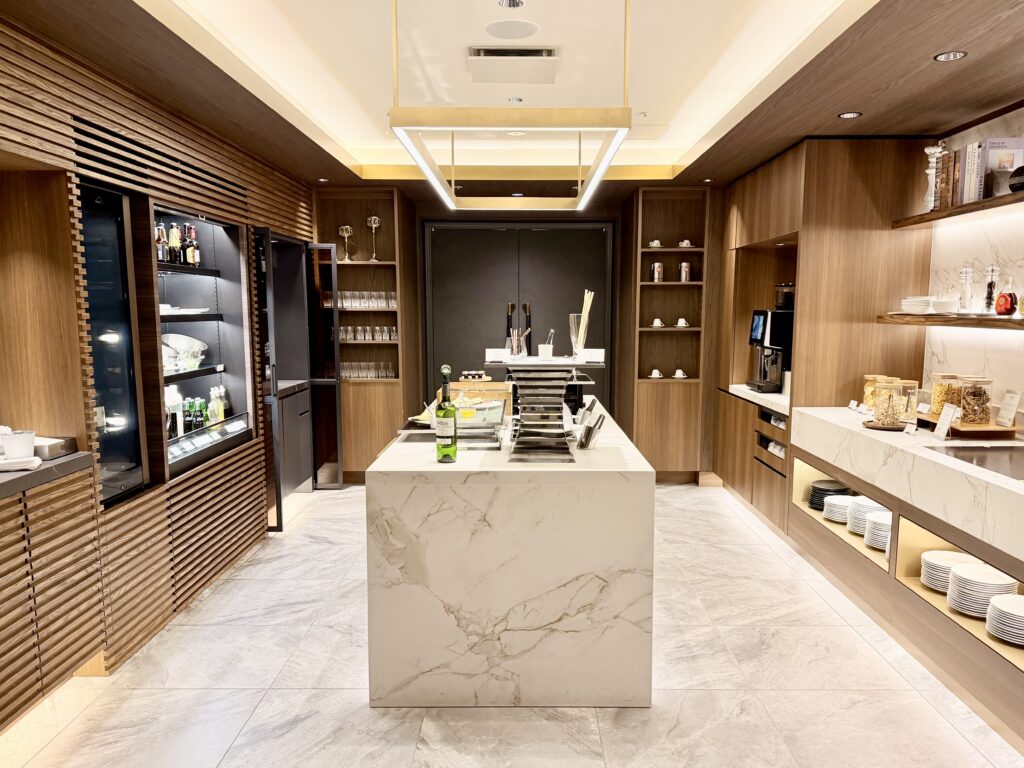 名古屋観光ホテル エスパシオラウンジ ナイトキャップの様子