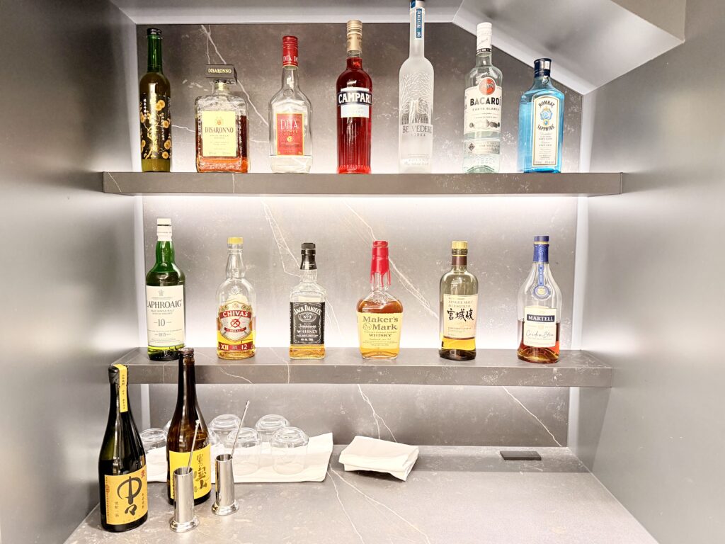 名古屋観光ホテル エスパシオラウンジ ナイトキャップのお酒