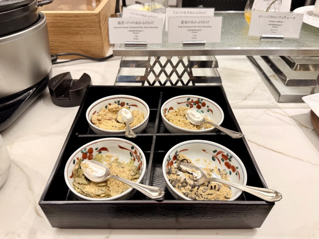 名古屋観光ホテル エスパシオラウンジ 朝食 各種ふりかけ