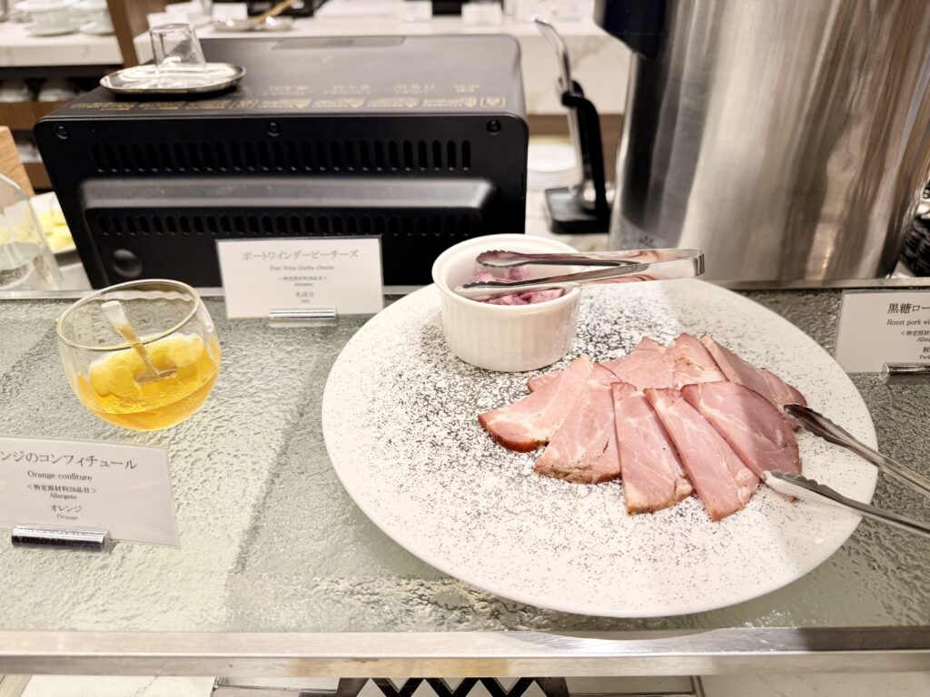 名古屋観光ホテル エスパシオラウンジ 朝食 黒豚ロースト