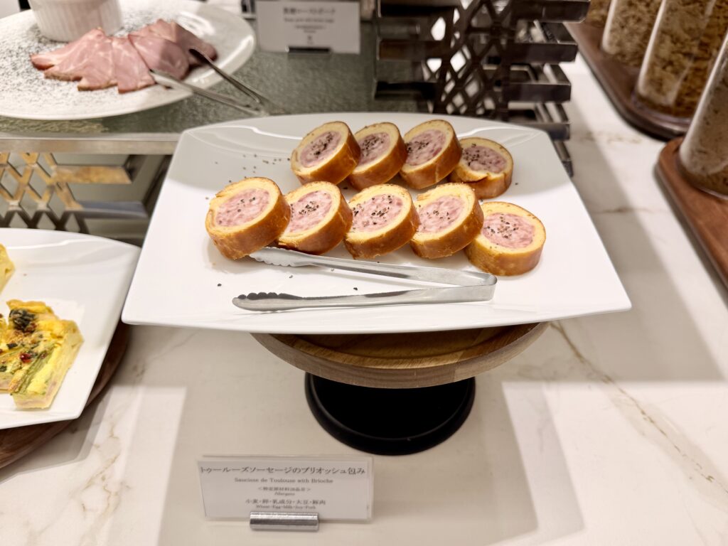 名古屋観光ホテル エスパシオラウンジ 朝食 ブリオッシュ包み