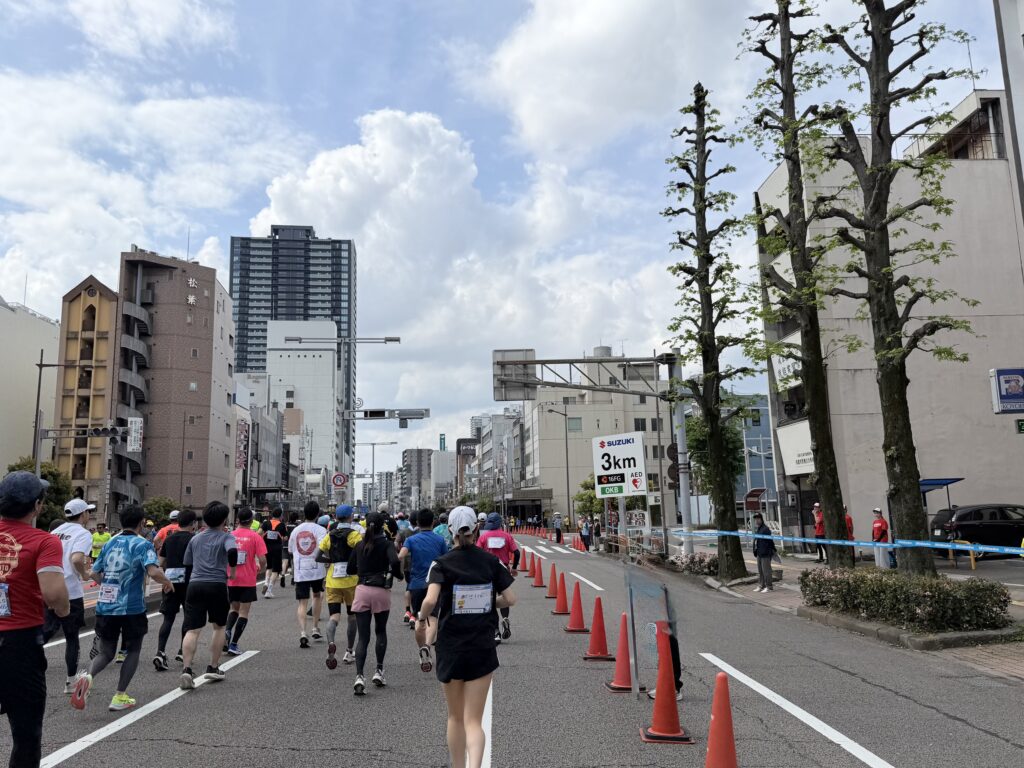 ぎふ清流ハーフマラソン 3km通過