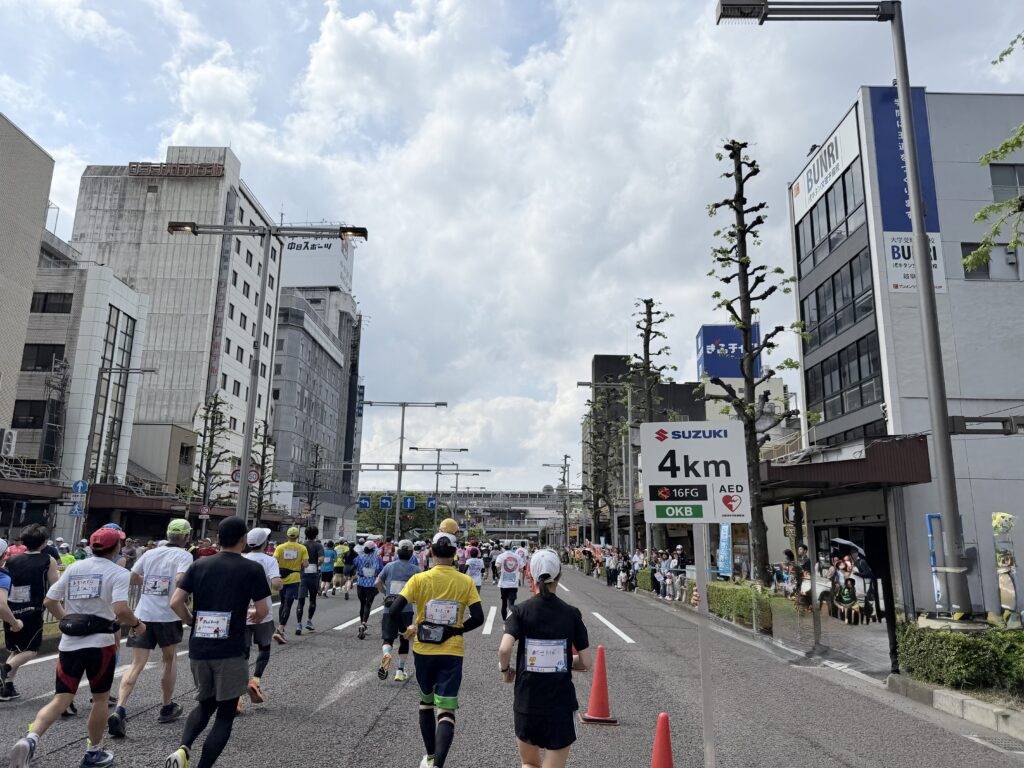 ぎふ清流ハーフマラソン 4km通過