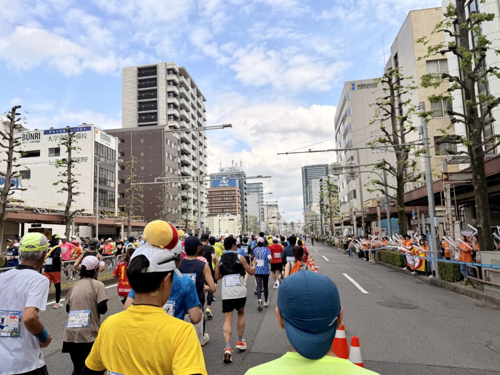 ぎふ清流マラソン2026 岐阜駅周辺の様子
