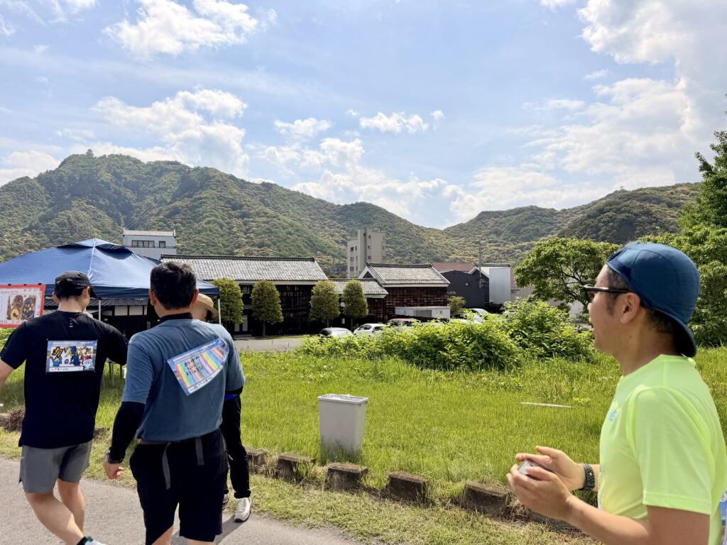 ぎふ清流ハーフマラソン 最初の私設エイドを発見