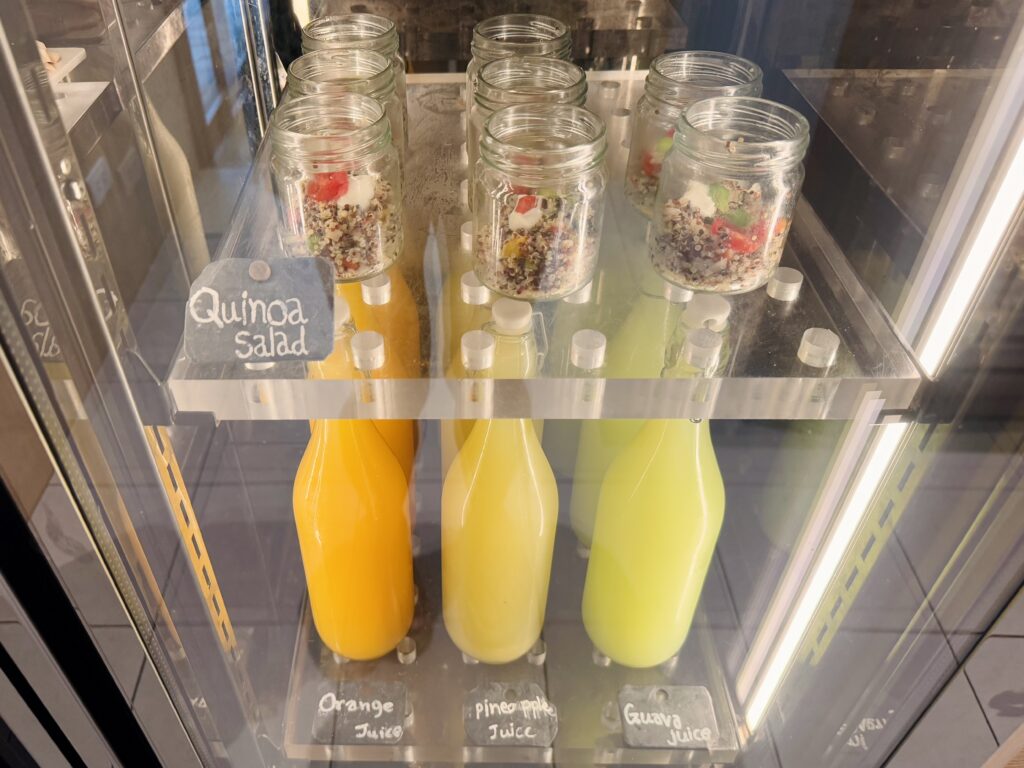 サムイ島のマラスカサムイ 朝食ビュッフェ 冷蔵庫