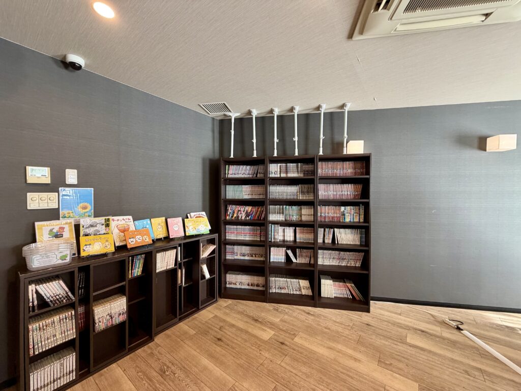 ドーミーイン岐阜駅前 コミックコーナー（ドーミーぶんこ）