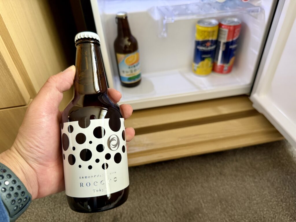 ザタワーホテルナゴヤ 無料のミニバーにあるROCOCO