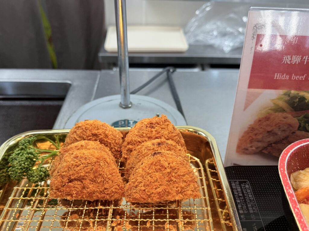 ドーミーイン岐阜駅前 朝食の飛騨牛コロッケ