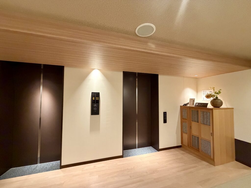 御宿野乃仙台 客室フロアのエレベーターホール