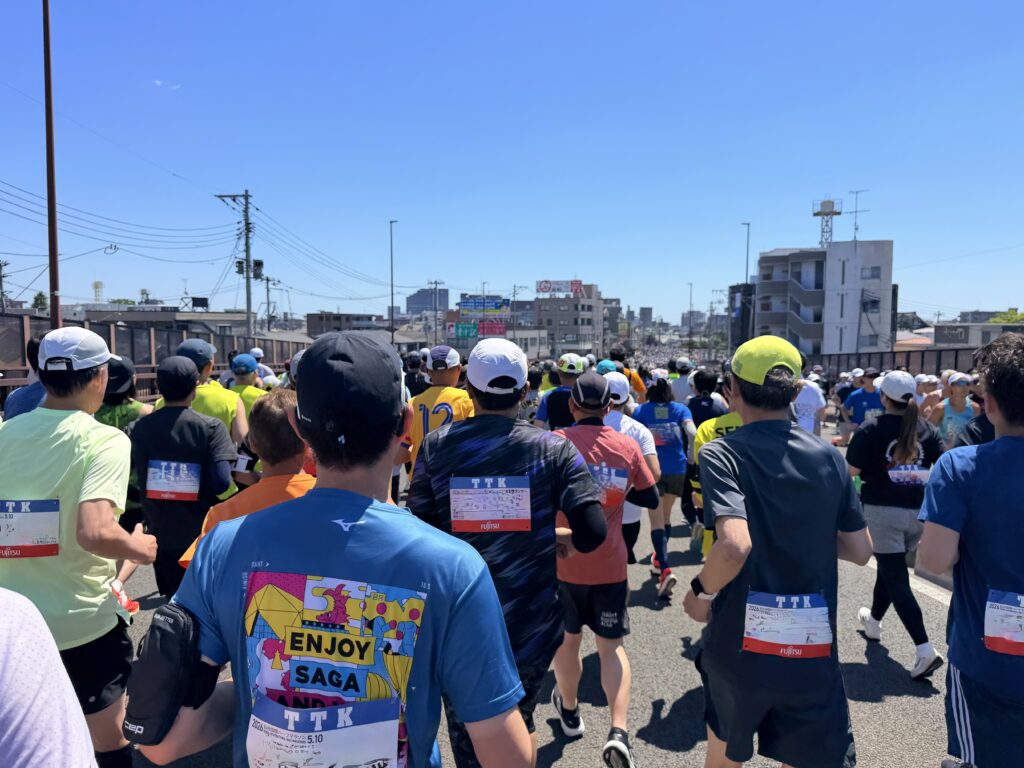 仙台国際ハーフマラソン 大会スタート直後の渋滞