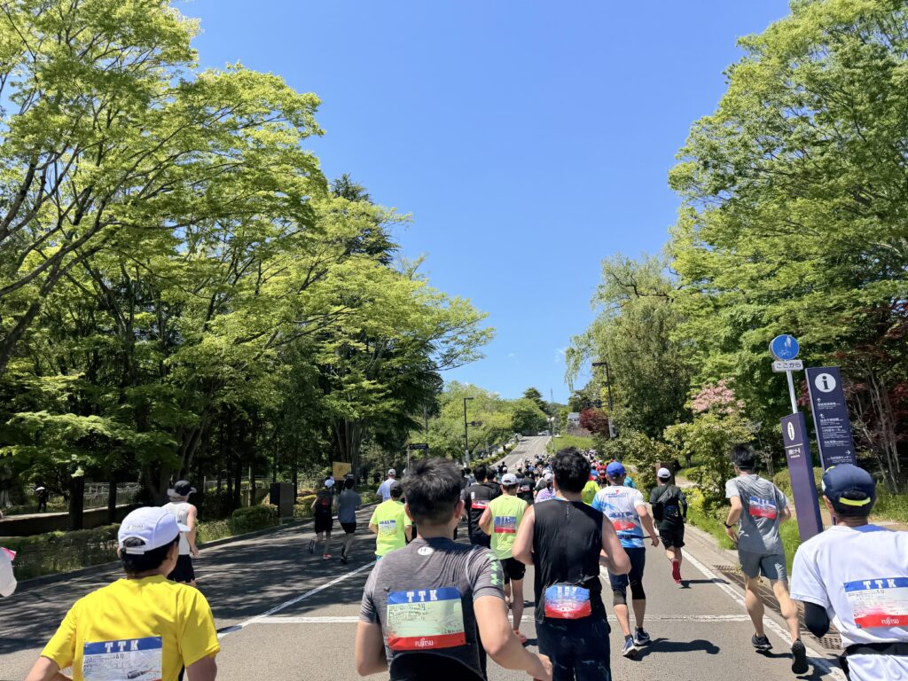 仙台国際ハーフマラソン 仙台城跡を通過