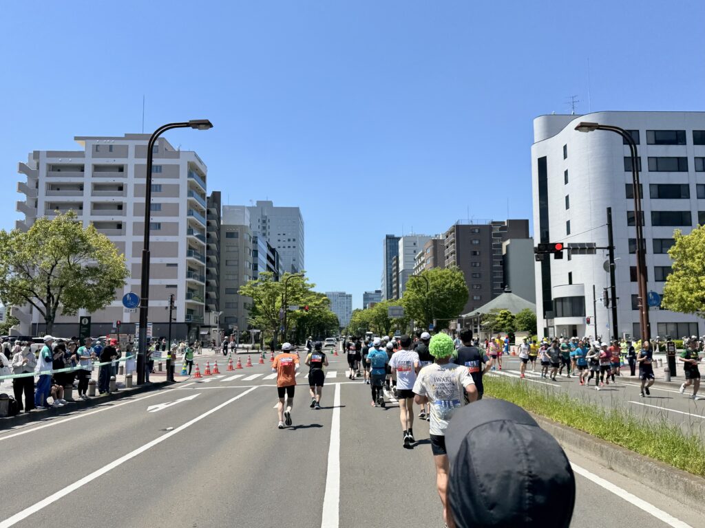 仙台国際ハーフマラソン 宮城野通りの上り