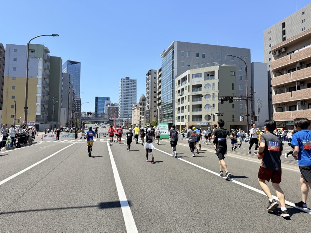 仙台国際ハーフマラソン 3回目の折り返し