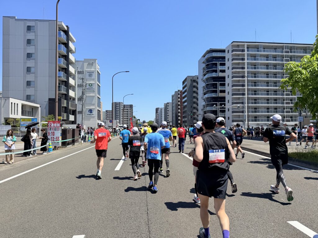 仙台国際ハーフマラソン 3回目の折り返し後