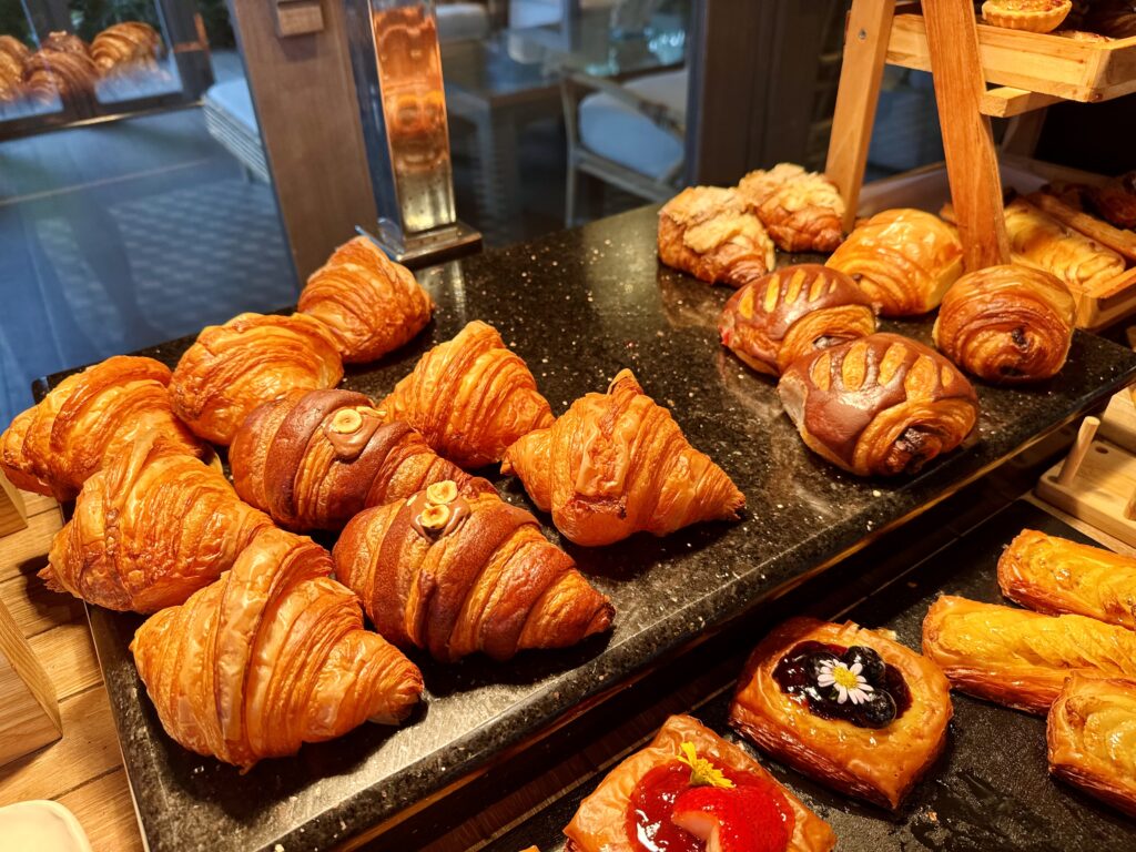 ケープファーンホテル 朝食ビュッフェ パンコーナー