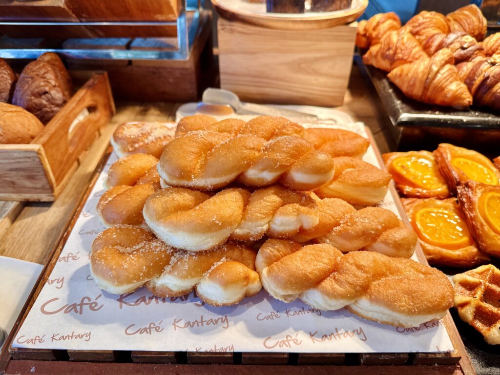 ケープファーンホテル 朝食ビュッフェ パンコーナー