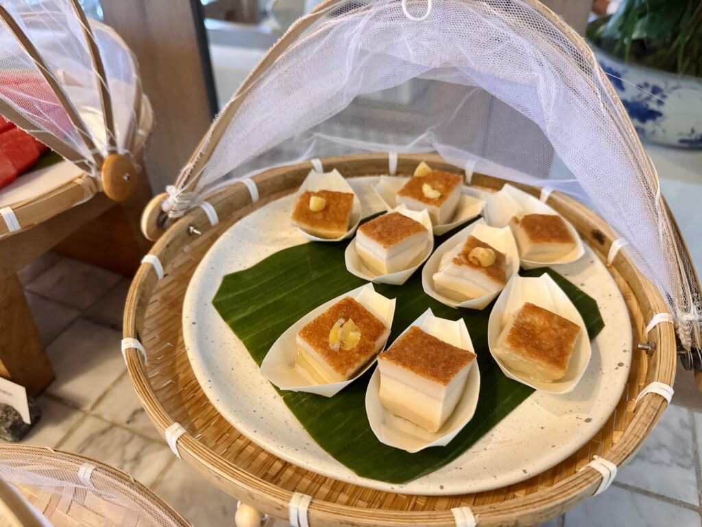 ケープファーンホテル 朝食ビュッフェ ローカルスイーツ