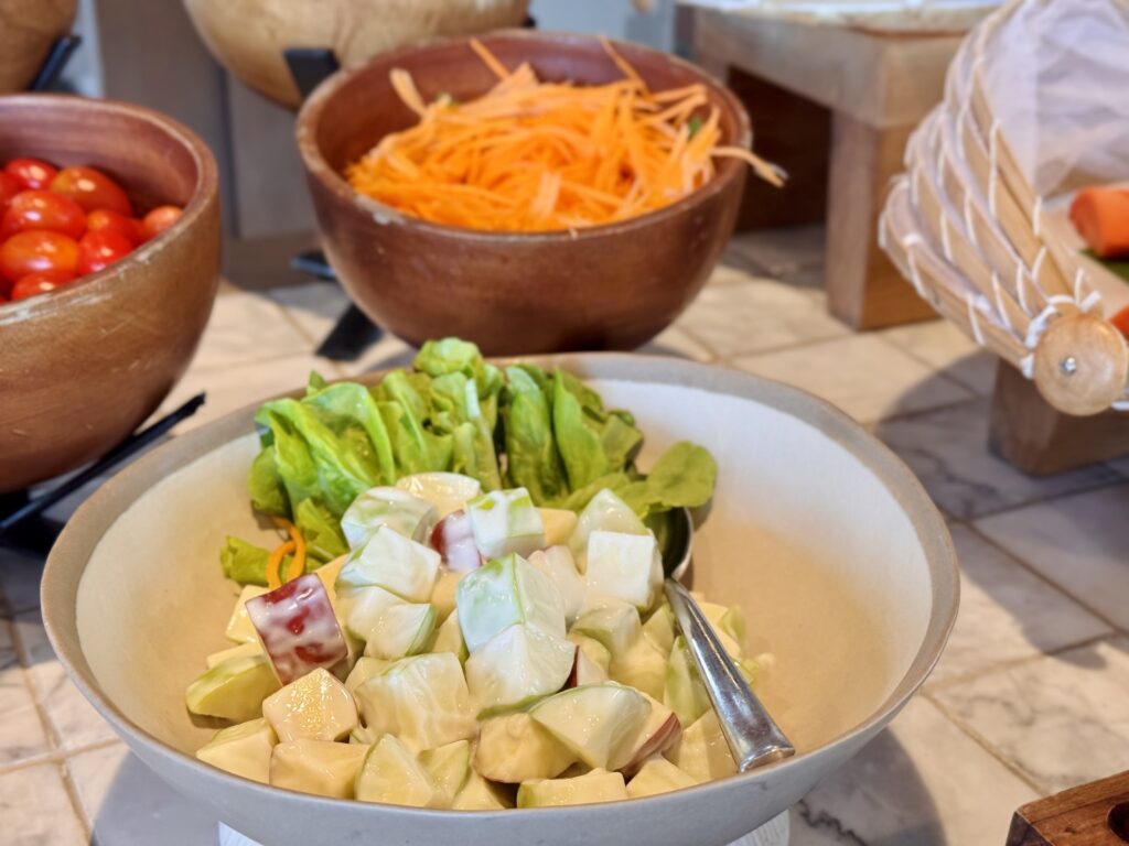 ケープファーンホテル 朝食ビュッフェ サラダ