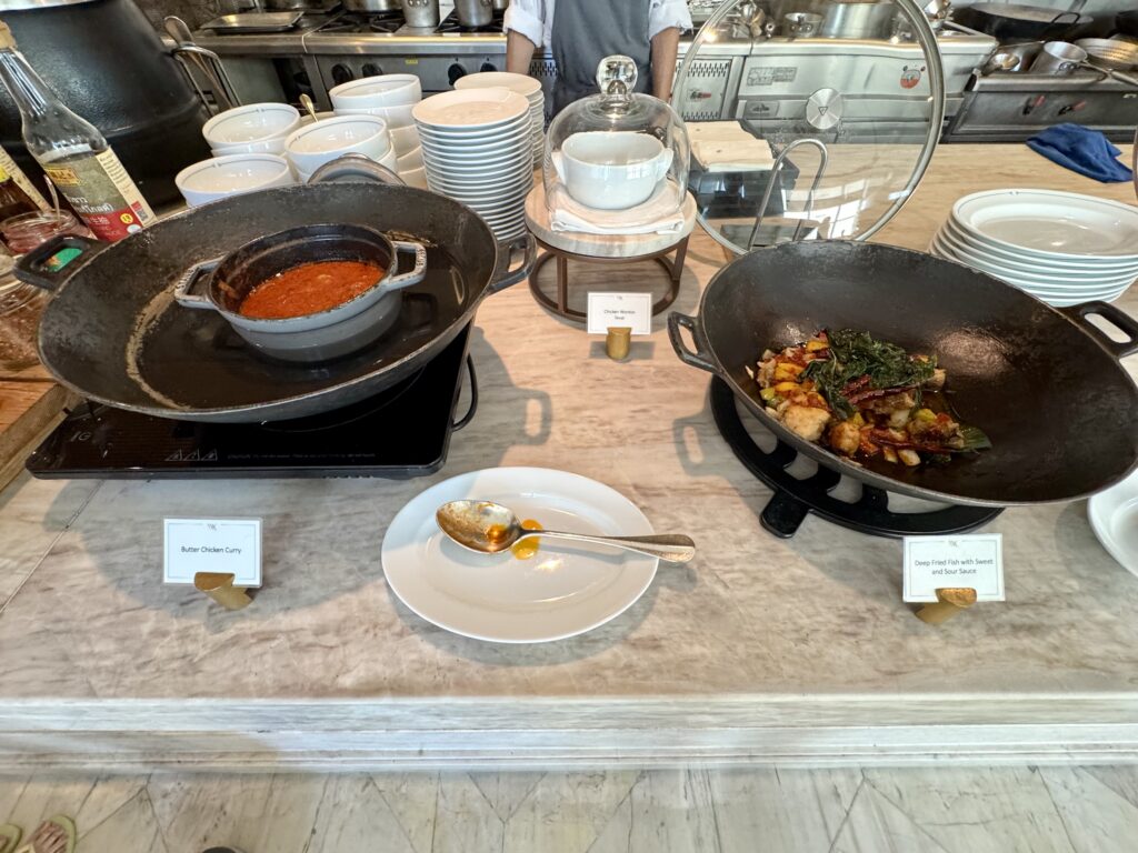 ウォルドーフアストリアバンコク 朝食 アジア料理