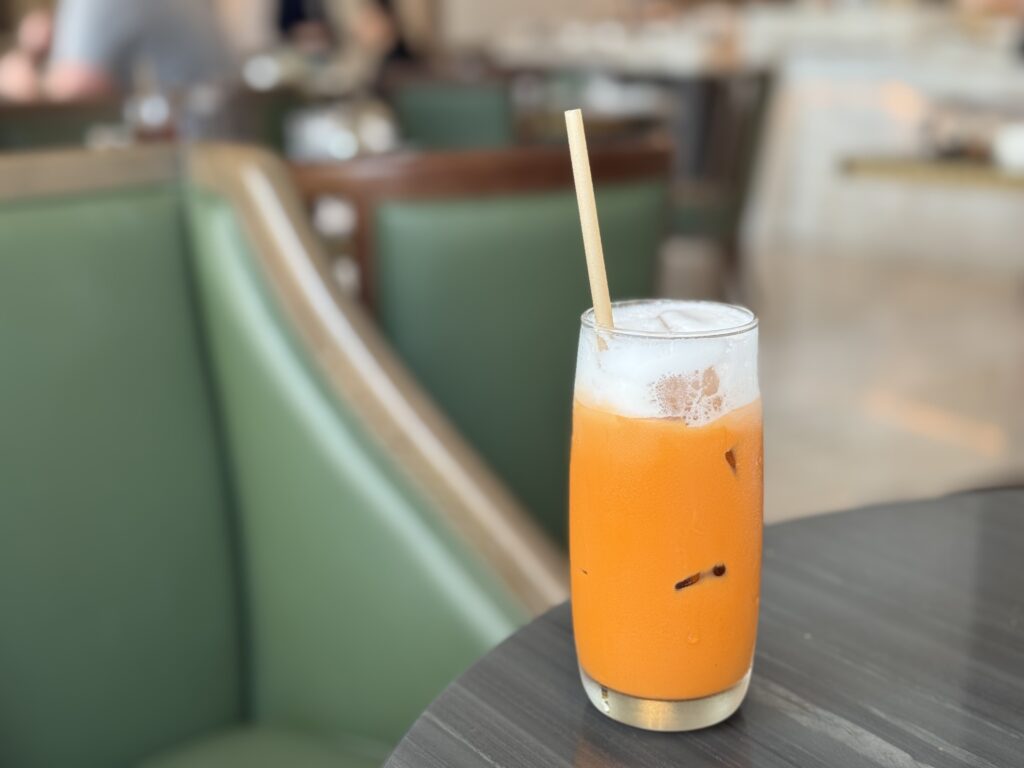 ウォルドーフアストリアバンコク 朝食 タイティー