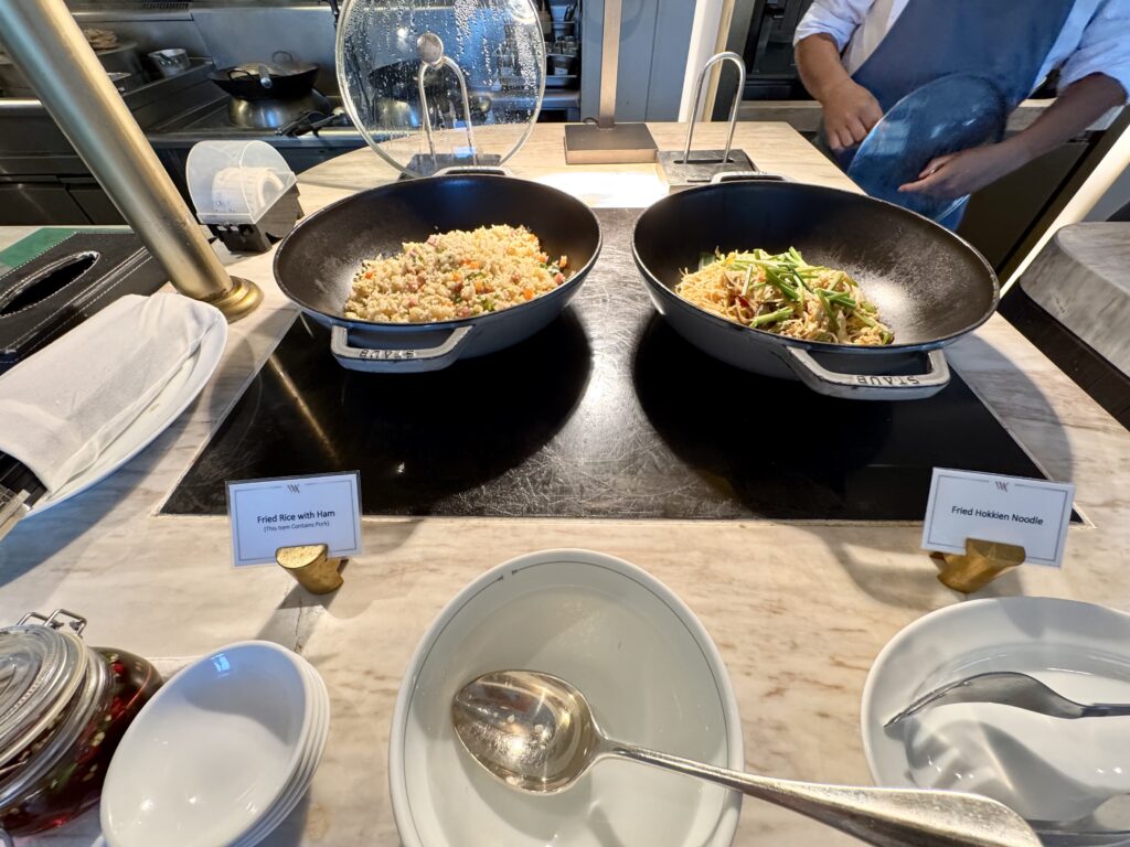 ウォルドーフアストリアバンコク 朝食 タイ料理
