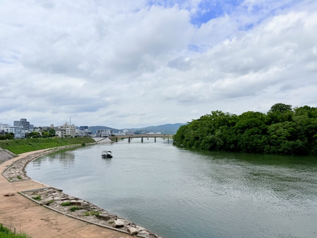 岡山城へ向かう散歩道の旭川