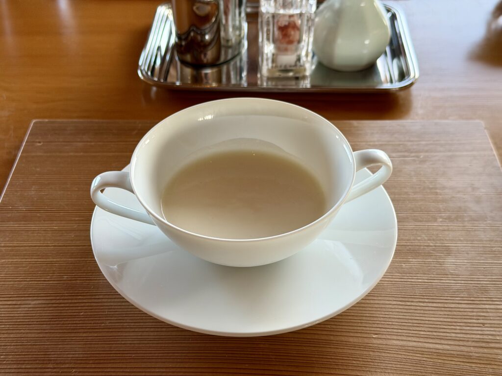 guntû（ガンツウ）_朝食_スープ-3日目
