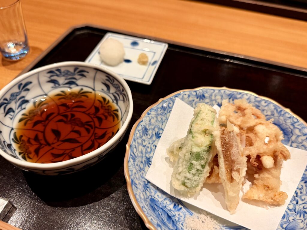 untû（ガンツウ）_メインダイニング_夕食の天ぷら