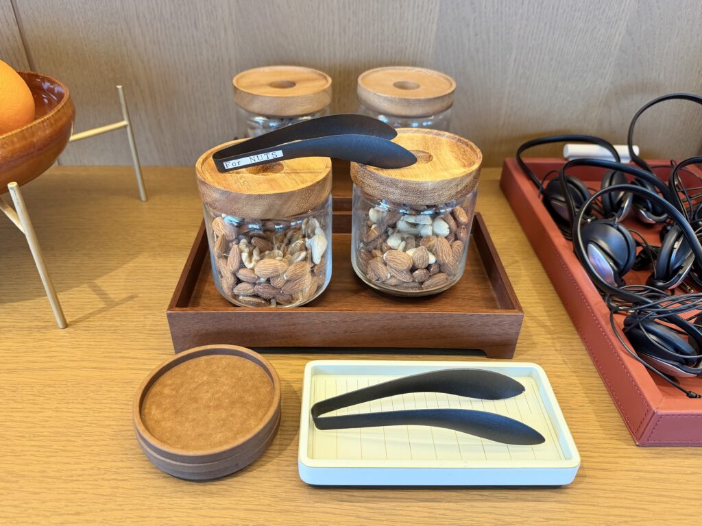 コンラッド名古屋_フィットネスセンター_ナッツ類